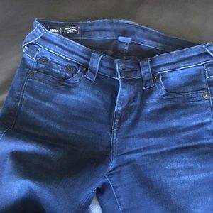 True Religion Mid-Rise Bootcut (Becca)